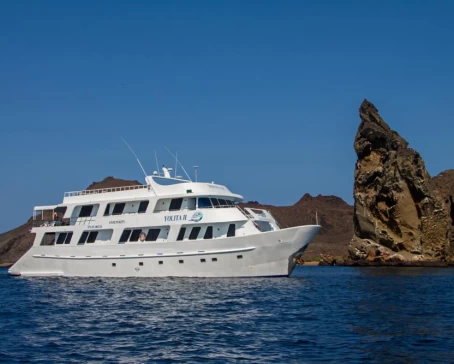 Cruise the Galapagos on the Yolita II ship